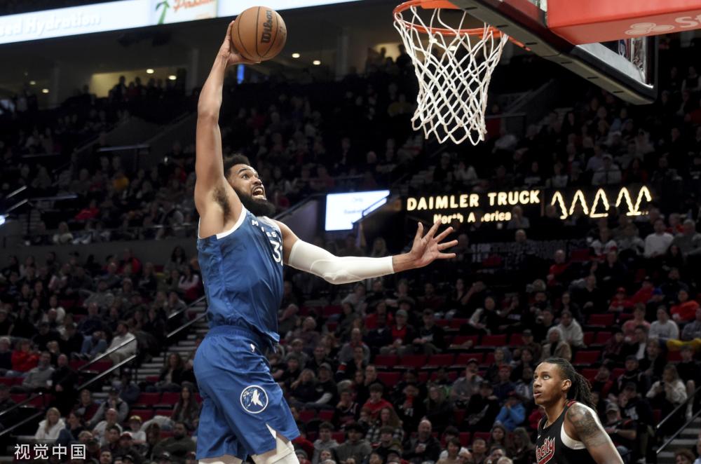 成为焦点 成为焦点