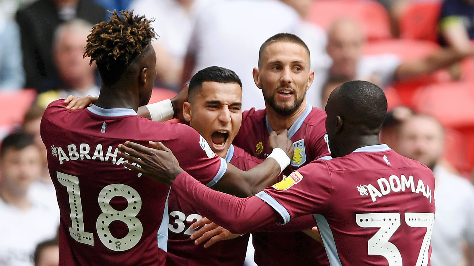 靠两名前锋 靠两名前锋